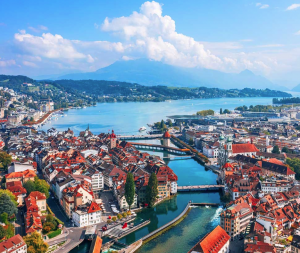 Wycieczka do Szwajcarii z Pociągiem Bernina Express HB